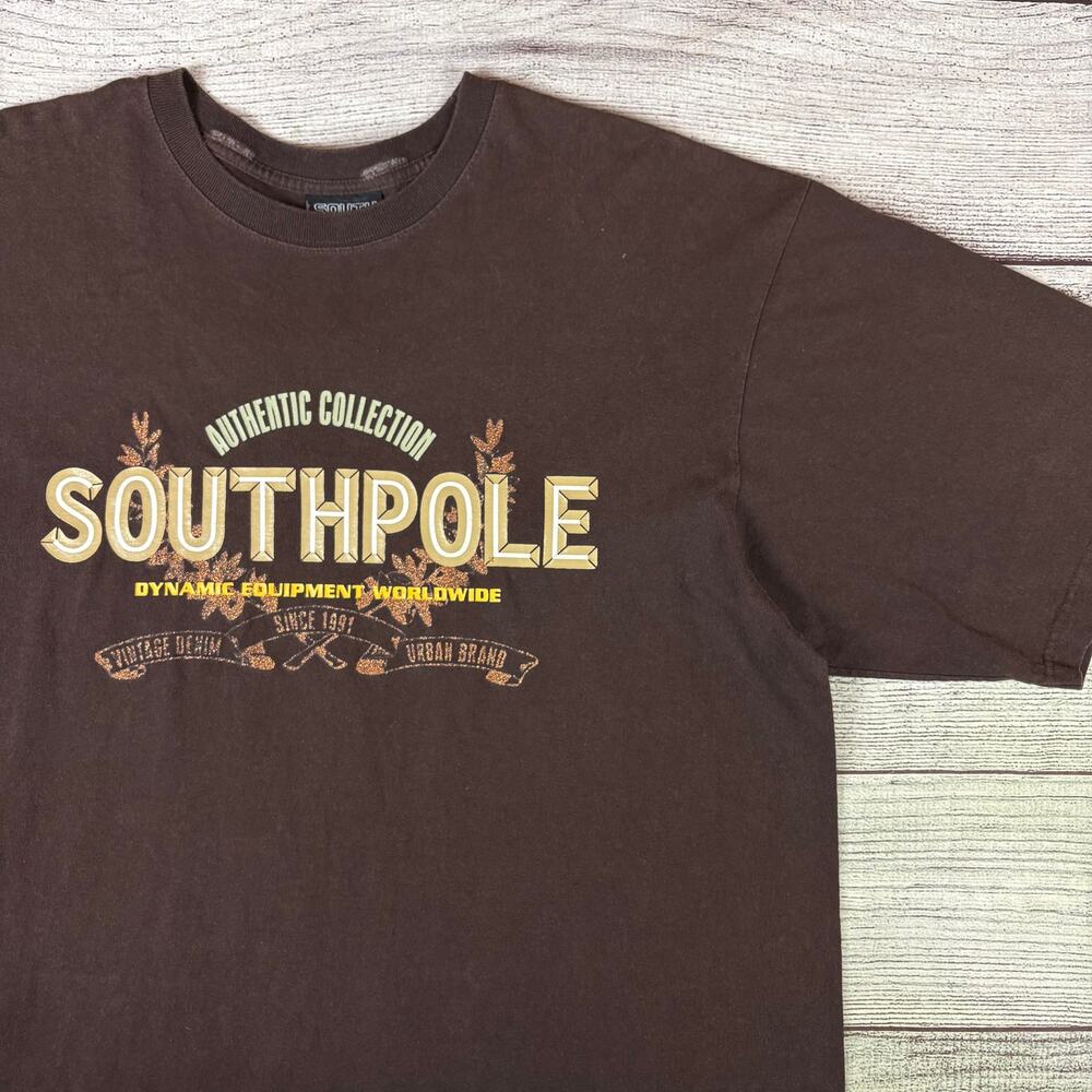 Vintage Y2k Southpole Authentic Collection Brown Short Sleeve T-shirt